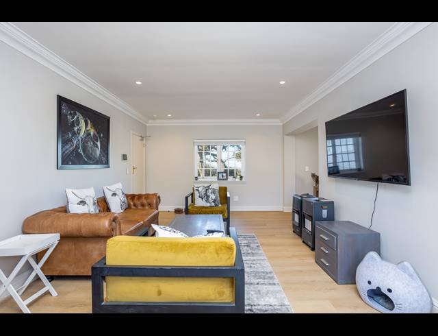 3 BEDROOM PENTHOUSE FOR SALE IN CLAREMONT UPPER
